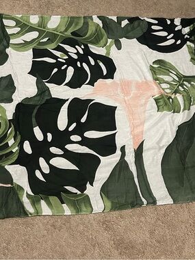 Tropical Leaf Print Scarf Wrap in Green & White